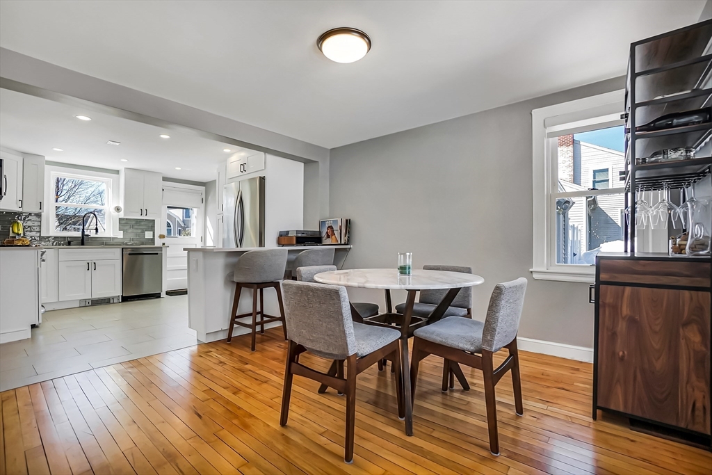 17 Tennyson Road Waltham, MA 02453 - Photo 7 of 33 Gallery Image 7