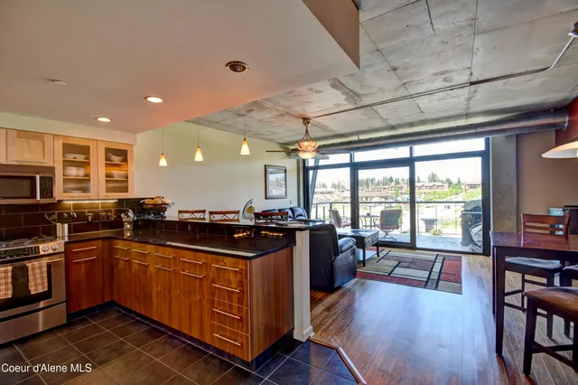 $799,900 | 1884 Bellerive Lane, Unit 415, Coeur D'Alene, ID 83814