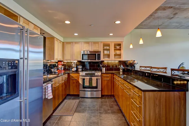 $799,900 | 1884 Bellerive Lane, Unit 415, Coeur D'Alene, ID 83814
