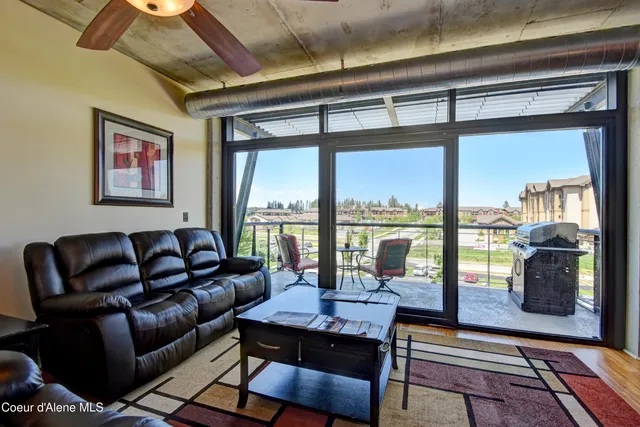 $799,900 | 1884 Bellerive Lane, Unit 415, Coeur D'Alene, ID 83814