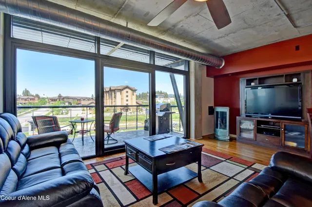 $799,900 | 1884 Bellerive Lane, Unit 415, Coeur D'Alene, ID 83814