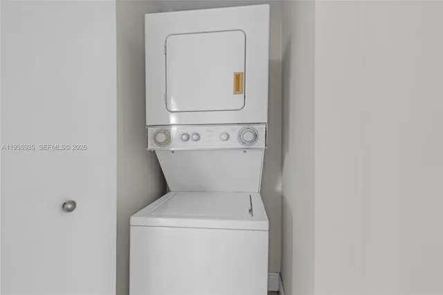 $460,000 | 1861 Northwest S River Drive, Unit 2209, Miami, FL 33125