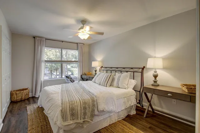 $349,900 | 252 Howle Avenue, Unit A4, Charleston, SC 29412