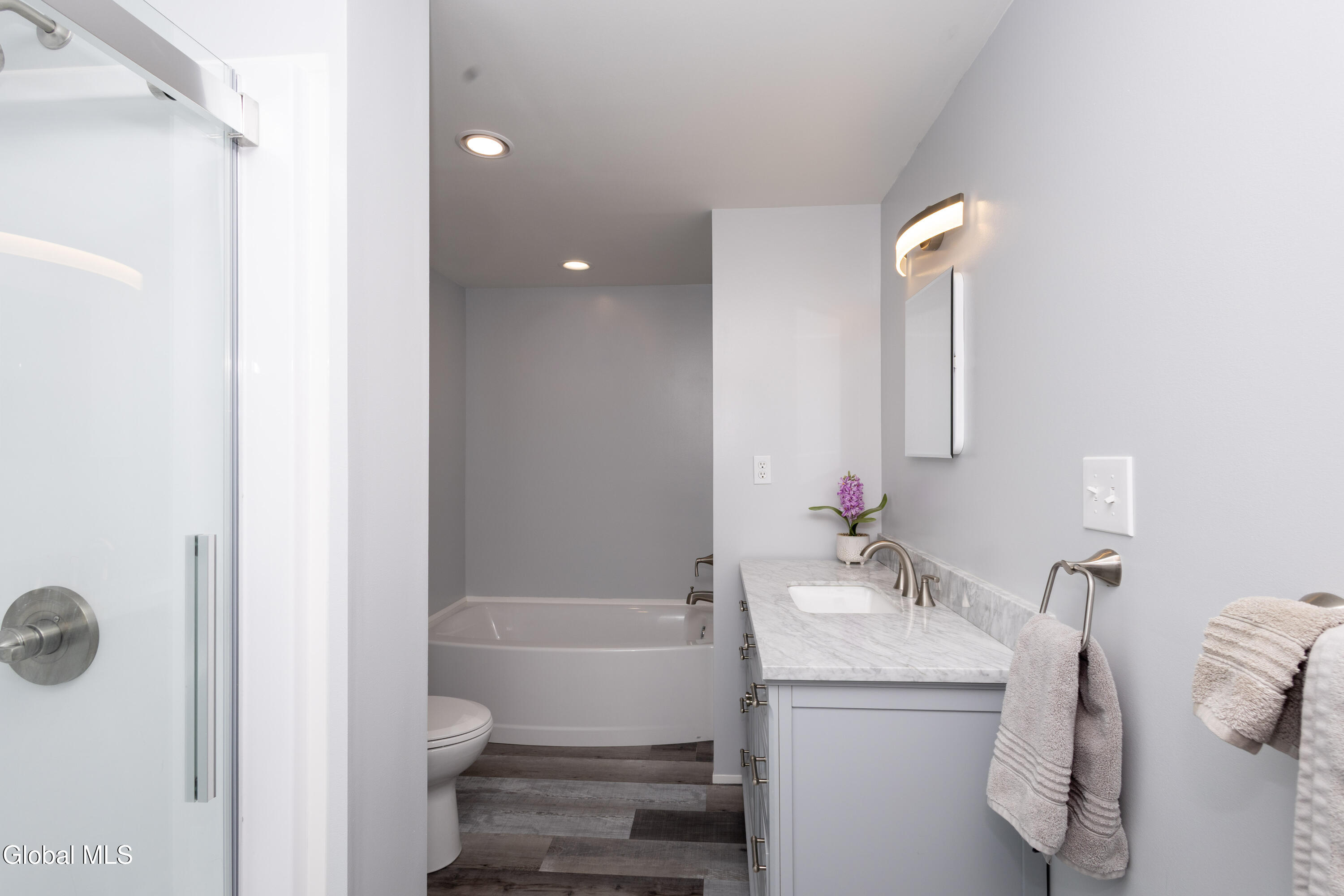 99 A Beach Road Halfmoon, NY 12065 - Photo 20 of 53 23-0D2A9783