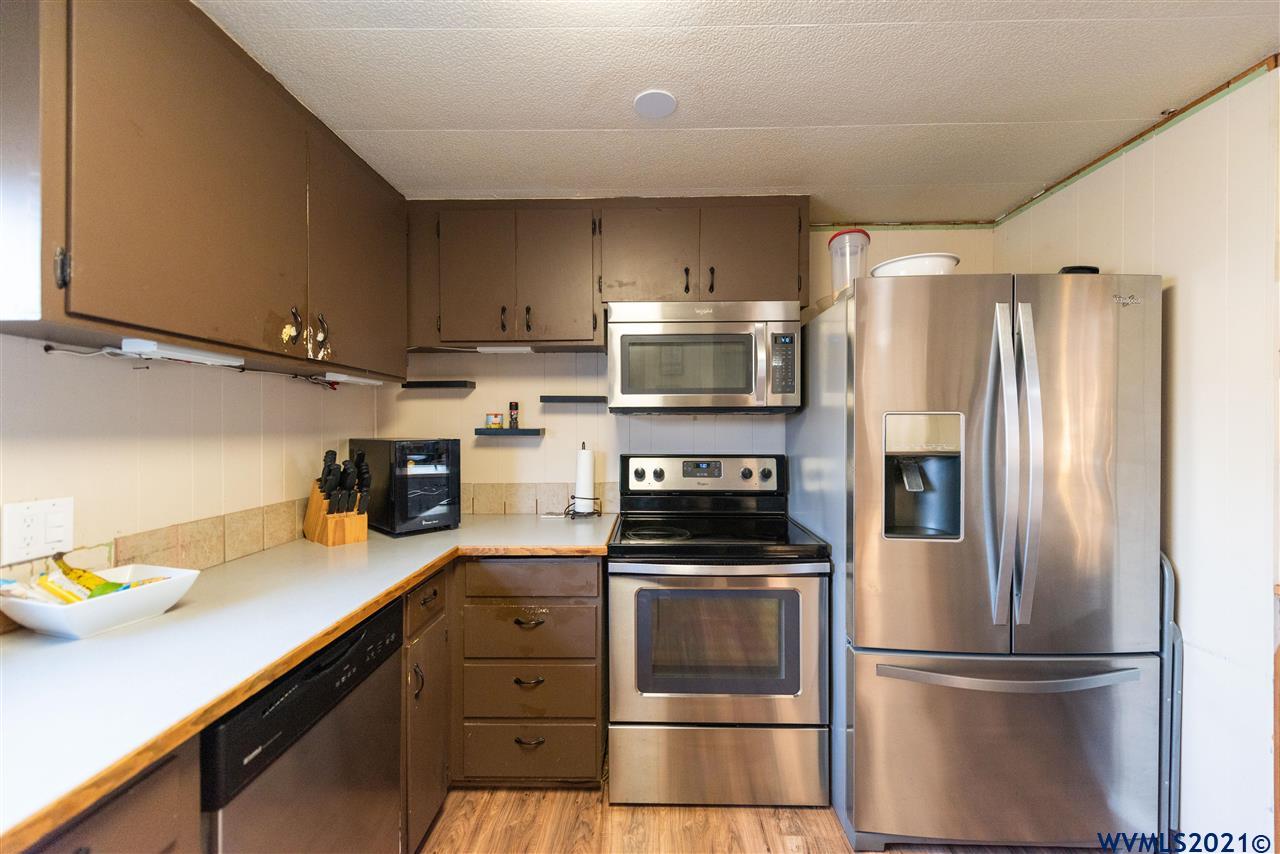 34505 Riverside Drive, Unit 38 Albany, OR 97321 - Photo 3 of 23