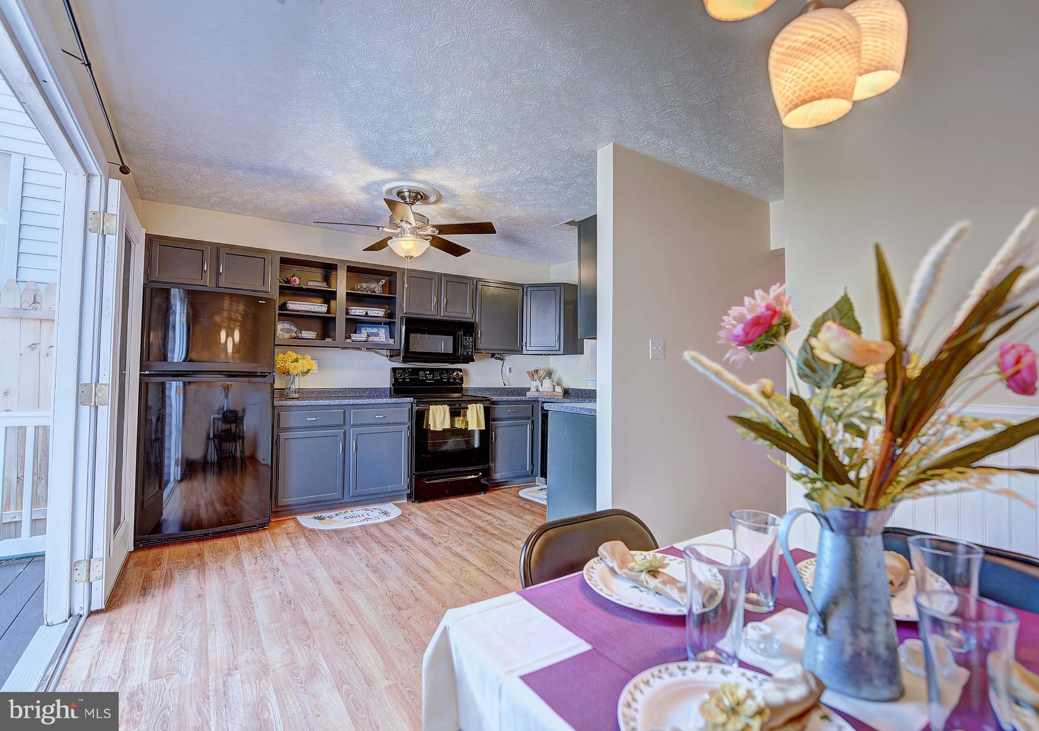 3916 Cutty Sark Road Baltimore, MD 21220 - Photo 11 of 30 Kitchen