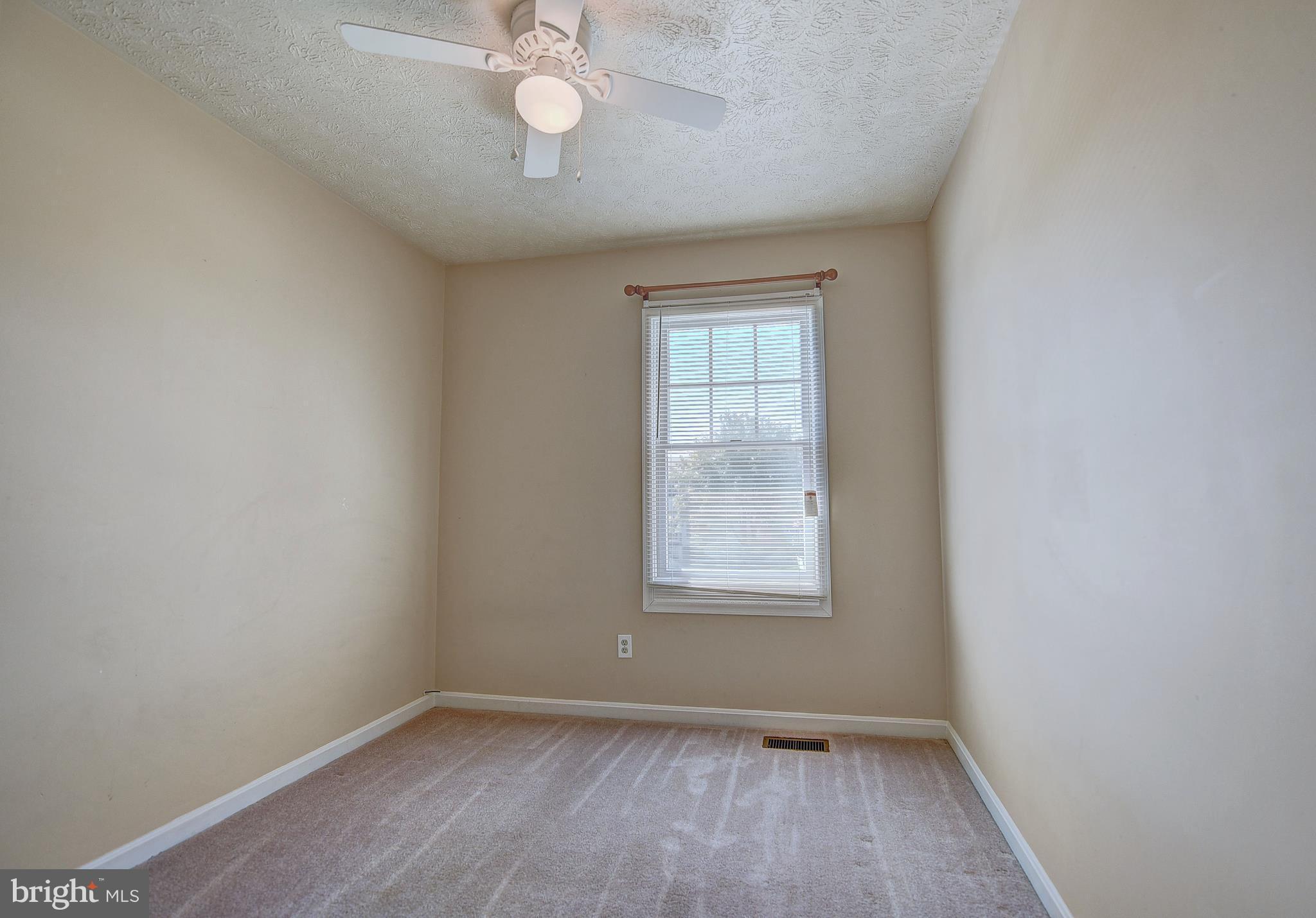 3916 Cutty Sark Road Baltimore, MD 21220 - Photo 25 of 30 Bedroom