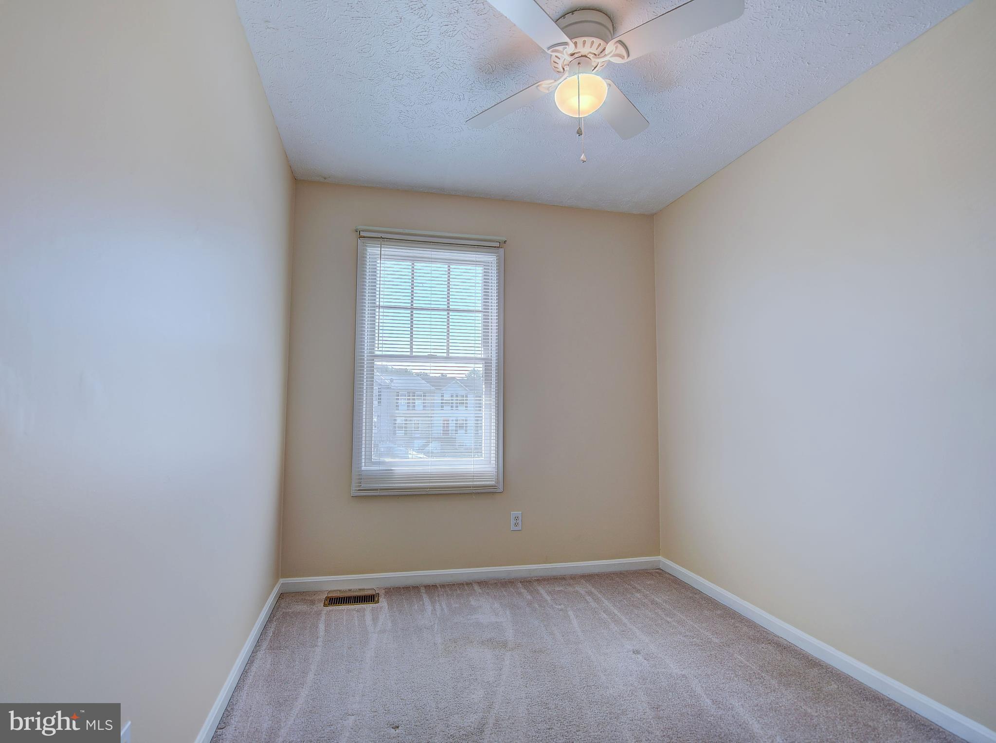3916 Cutty Sark Road Baltimore, MD 21220 - Photo 26 of 30 Bedroom