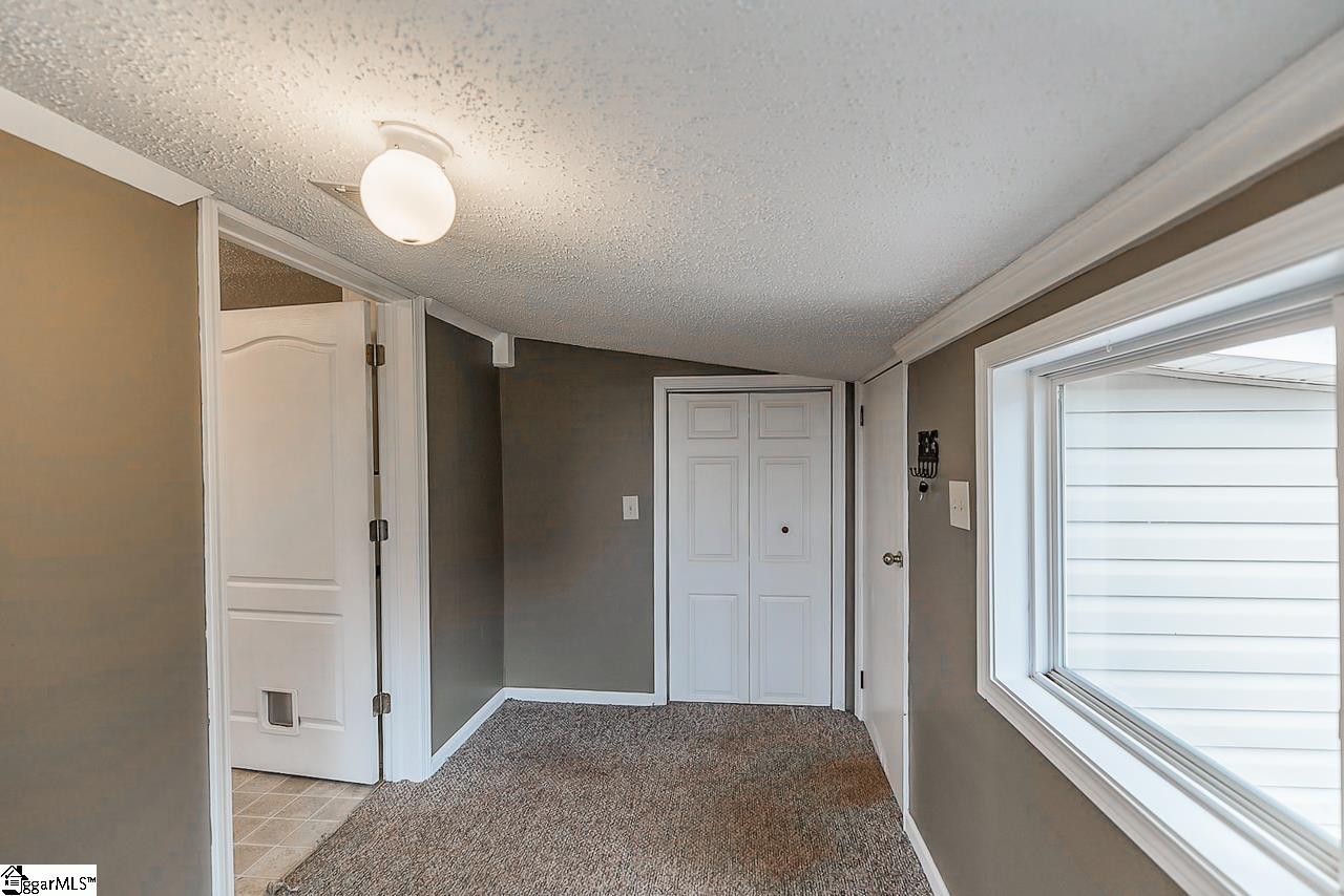 1070 Roddy Road Campobello, SC 29322 - Photo 20 of 22