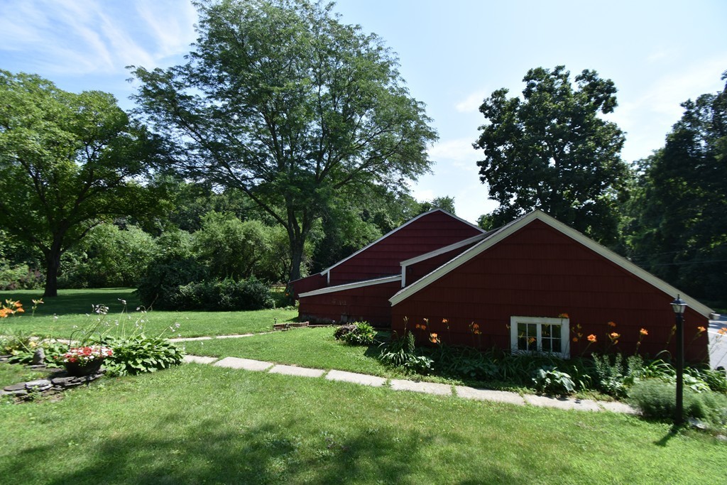 105 Main Road Westhampton, MA 01027 - Photo 5 of 30