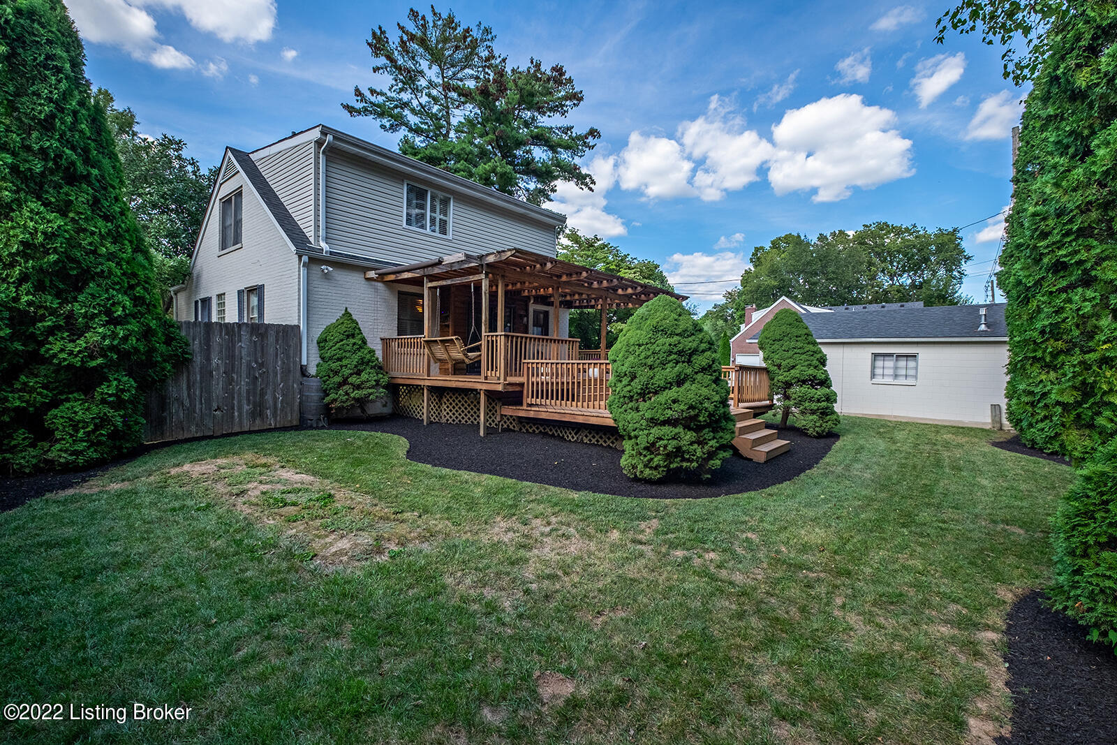 4310 Alton Road Louisville, KY 40207 - Photo 59 of 66 0086