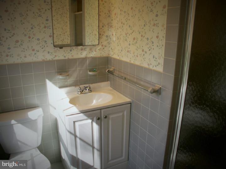 170 Steeplechase Road Devon, PA 19333 - Photo 20 of 22 Master Bathroom
