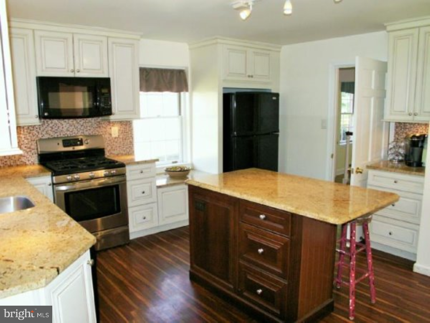 170 Steeplechase Road Devon, PA 19333 - Photo 5 of 22 Kitchen