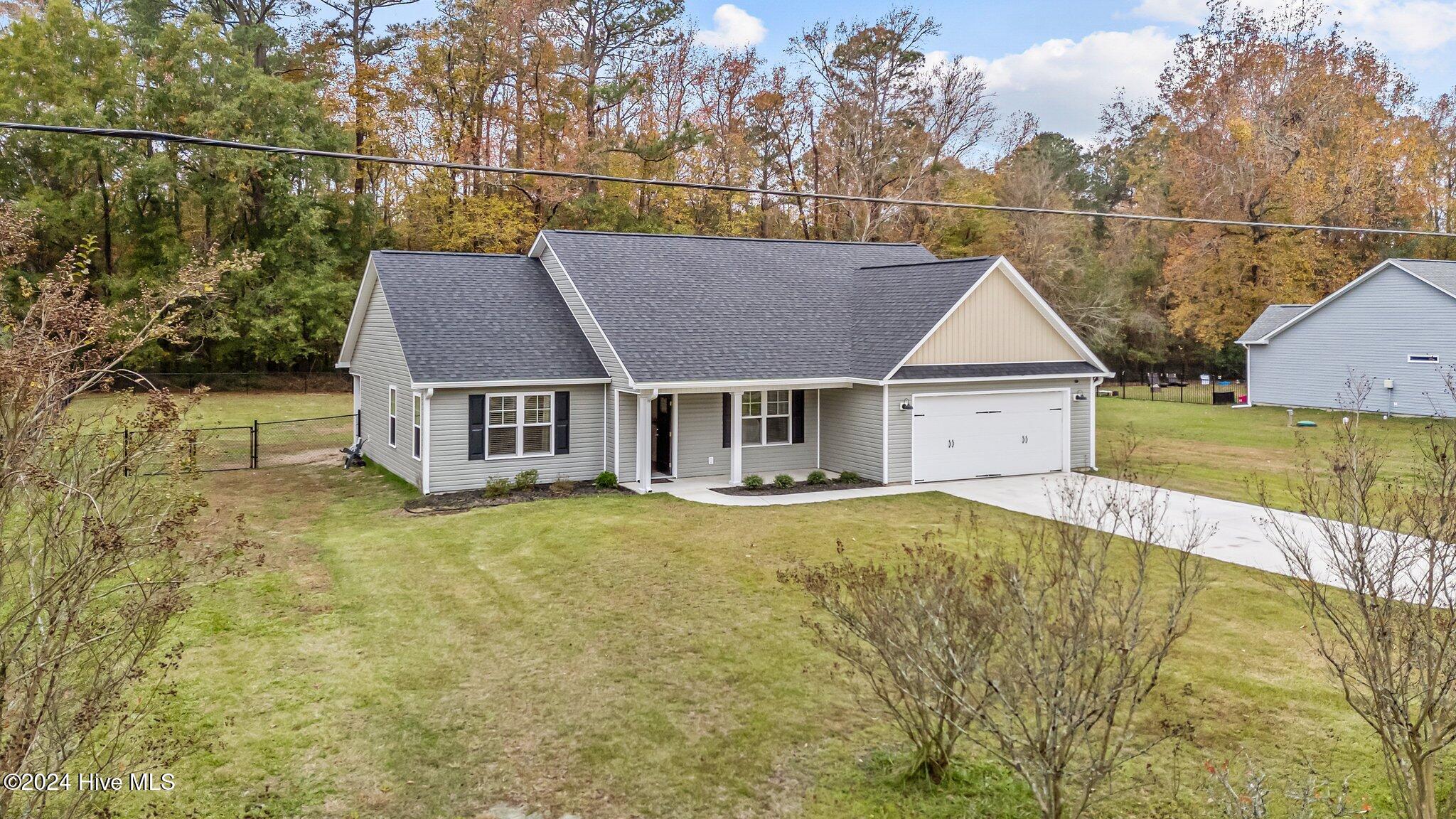 334 Neuse Road New Bern, NC 28560 - Photo 3 of 38 3