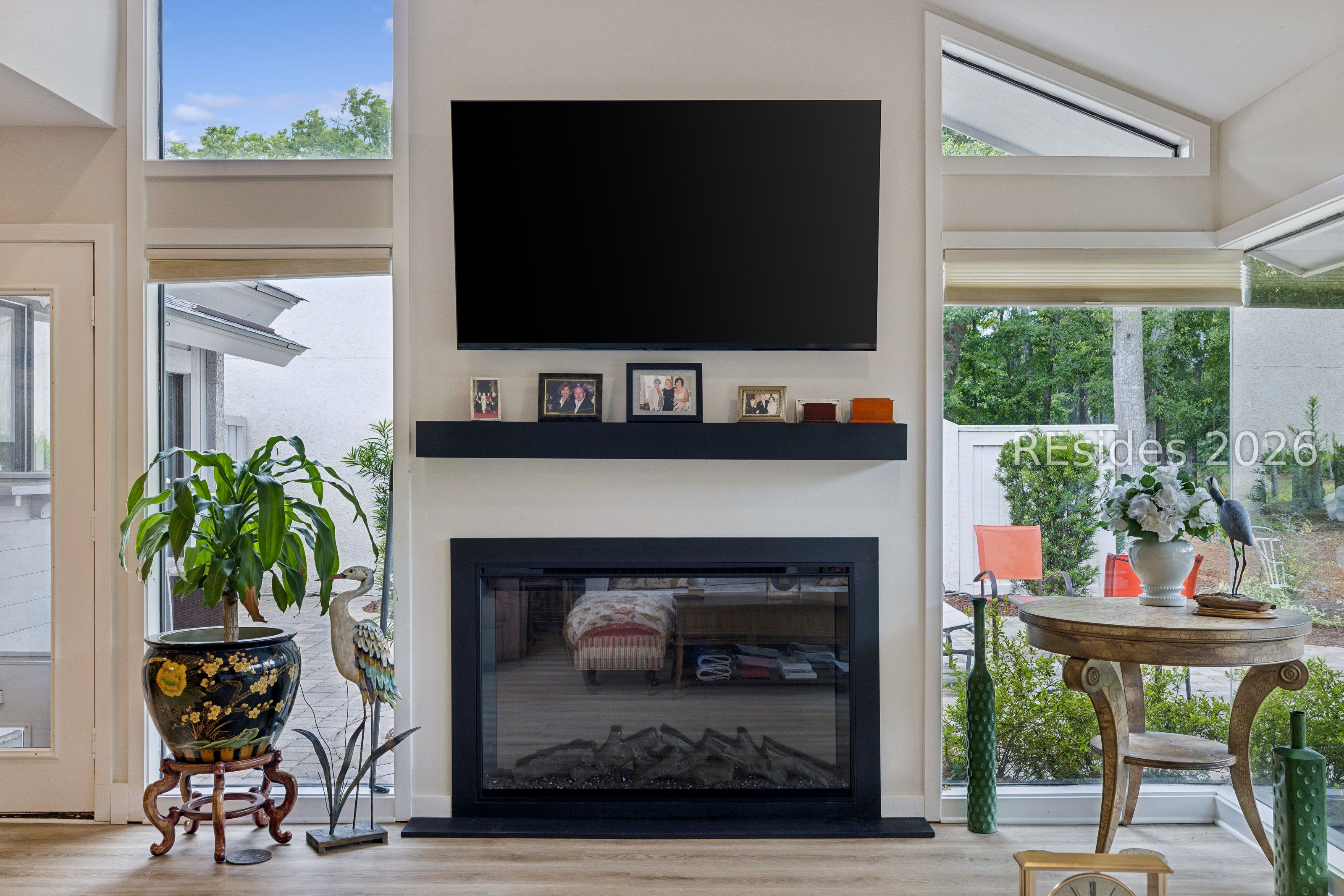 66 Stable Gate Road Hilton Head Island, SC 29926 - Photo 19 of 76 Electric Fireplace