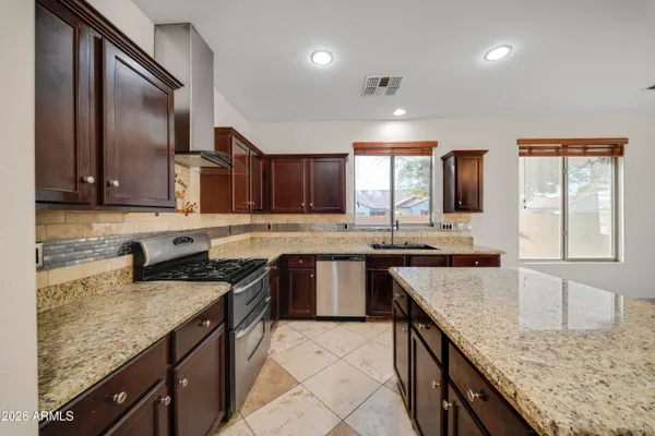 $491,999 | 2218 West Magdalena Lane, Phoenix, AZ 85041