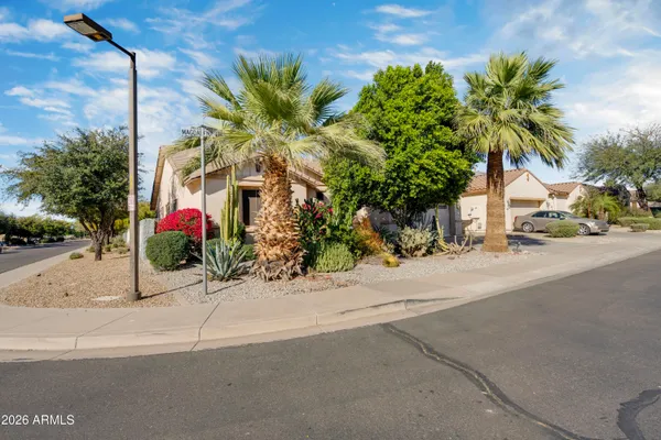 $491,999 | 2218 West Magdalena Lane, Phoenix, AZ 85041