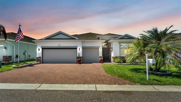 $395,000 | 3890 Bedford Avenue, Winter Haven, FL 33884