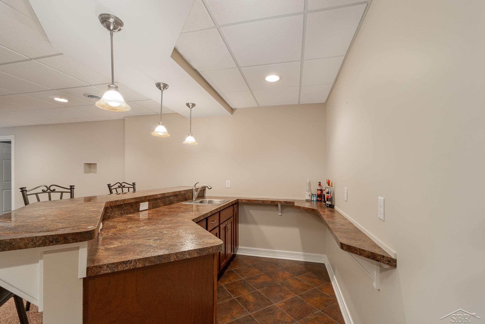 5201 Ridgeview Court Midland, MI 48642 - Photo 16 of 36 50119909-15.JPG
