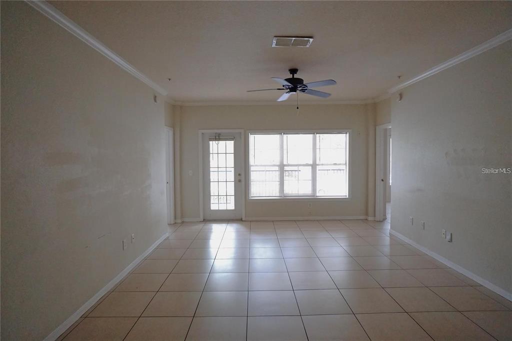 3577 Conroy Road, Unit 325 Orlando, FL 32839 - Photo 5 of 17