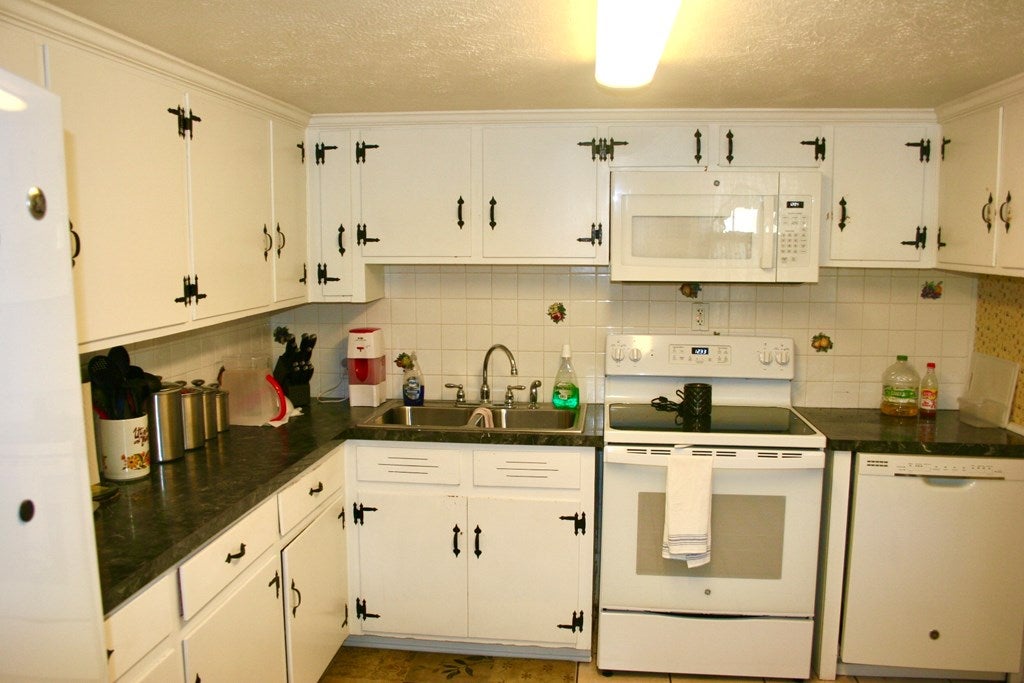 2050 Tuggle Road Farmville, VA 23901 - Photo 11 of 35 Gallery Image 11