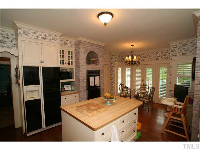 2112 Fairview Road Raleigh, NC 27608 - Photo 9 of 25 Photo 9