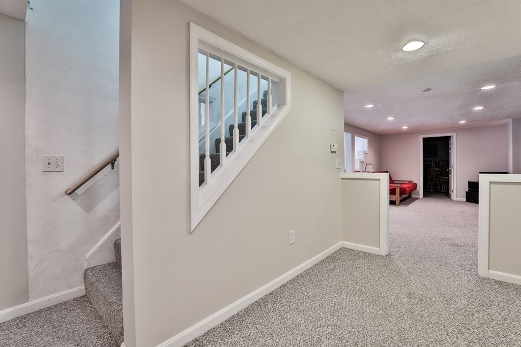 7 Jacob Gates Road Harvard, MA 01451 - Photo 31 of 40
