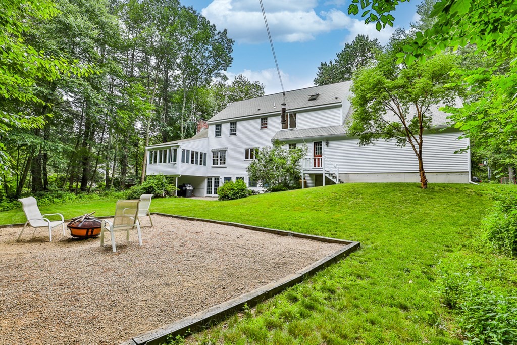7 Jacob Gates Road Harvard, MA 01451 - Photo 38 of 40