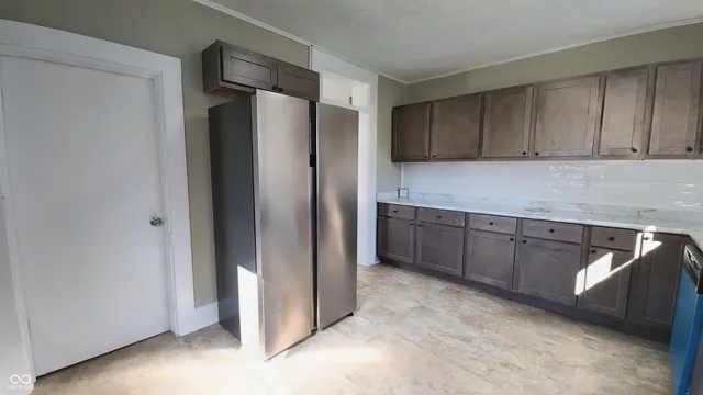 $144,900 | 213 Chambers Street, Veedersburg, IN 47987