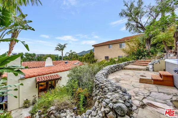 $10,500 | 3425 Oak Glen Drive, Los Angeles, CA 90068