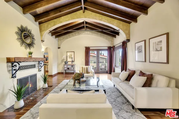 $10,500 | 3425 Oak Glen Drive, Los Angeles, CA 90068