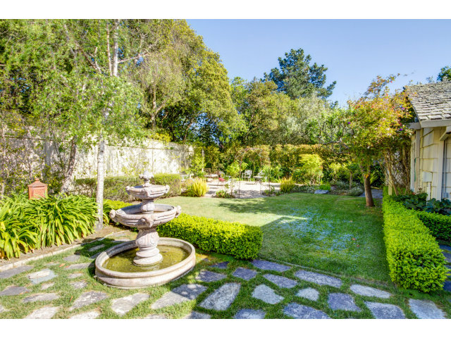 24993 Hatton Road Carmel, CA 93923 - Photo 7 of 20 Gallery Image 7