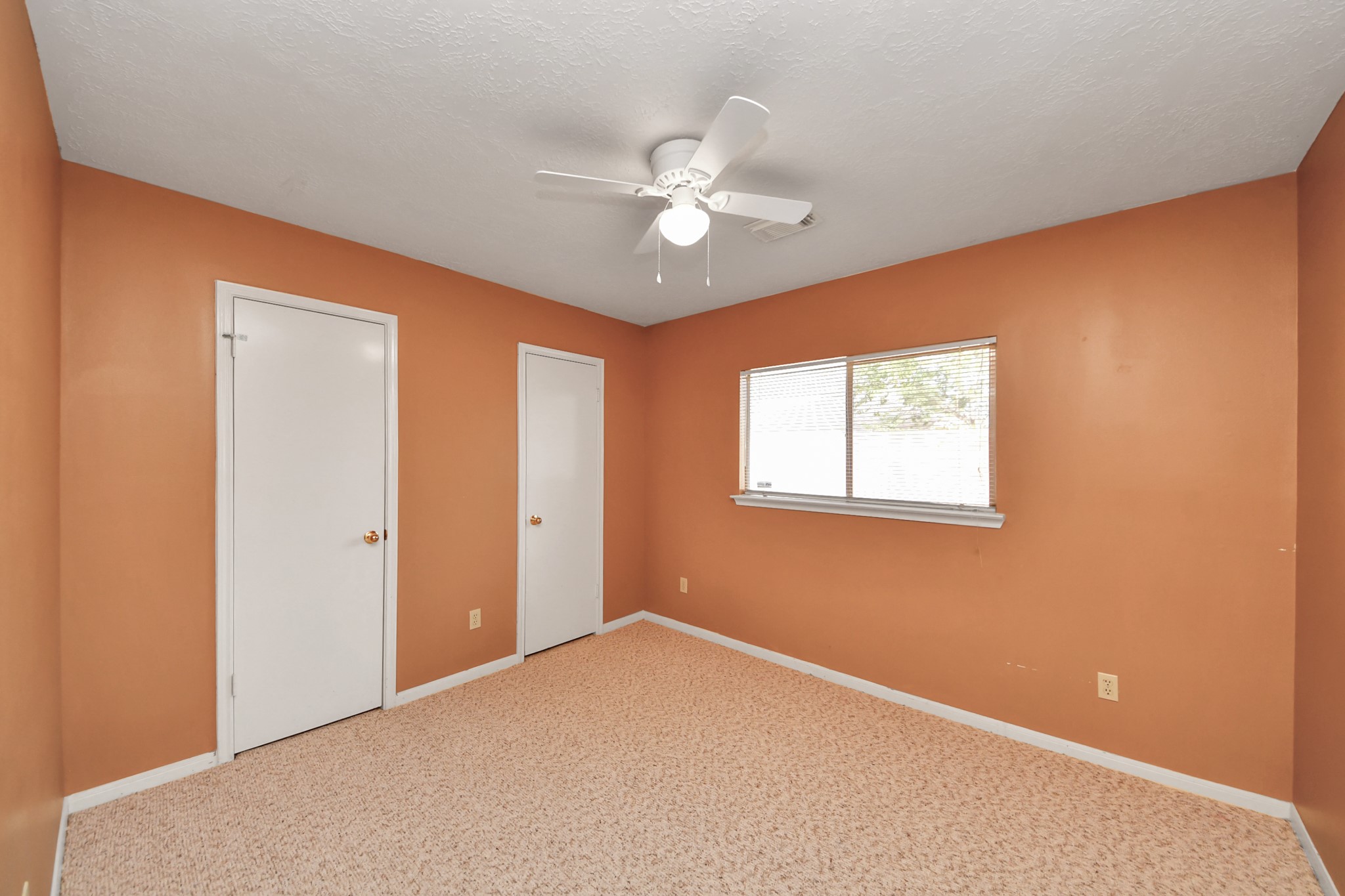 3310 Keygate Drive Spring, TX 77388 - Photo 31 of 45 a view of an empty room with a window