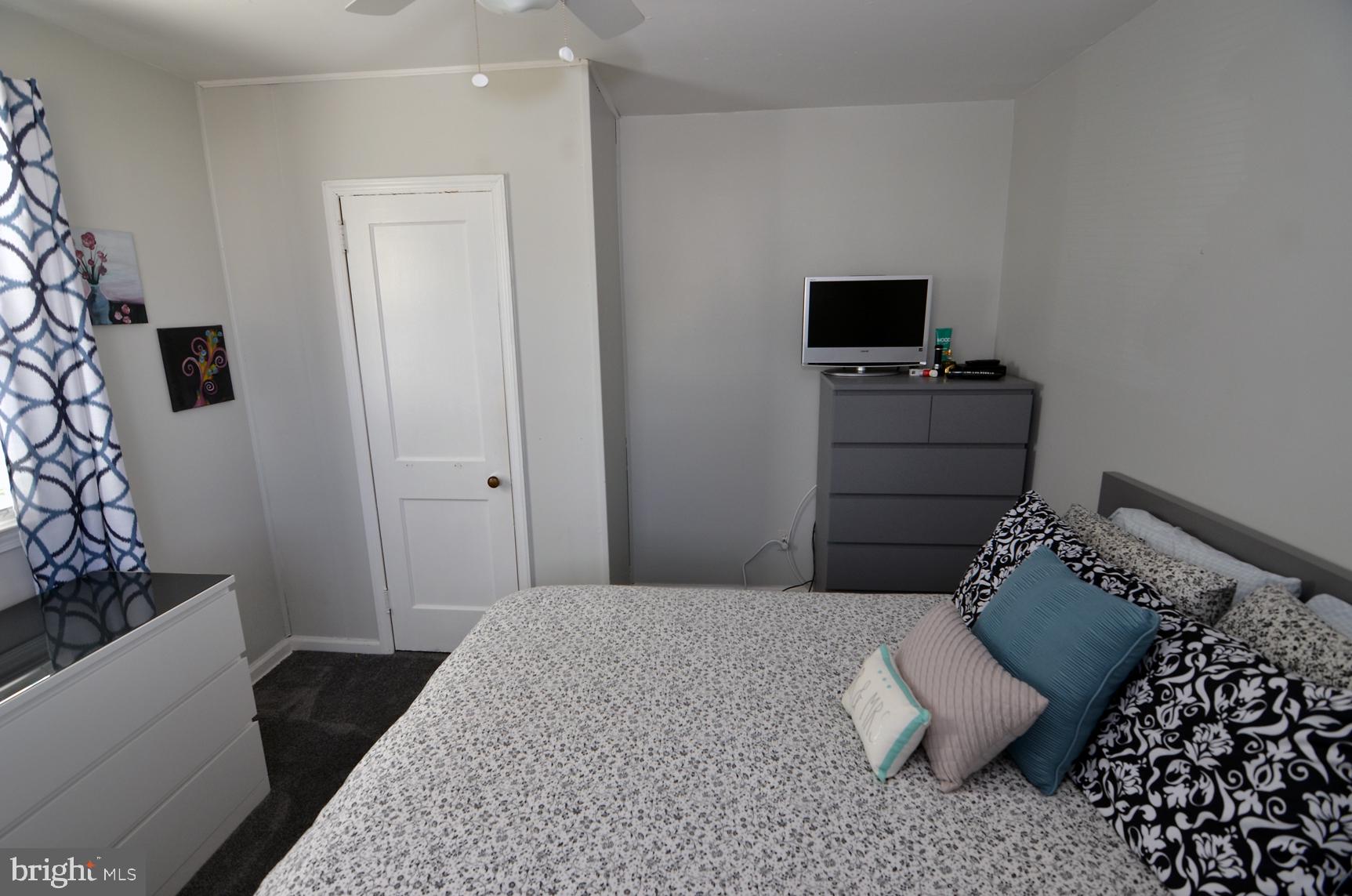 79 Baylor Road Hamilton, NJ 08610 - Photo 17 of 31 Bedroom #1