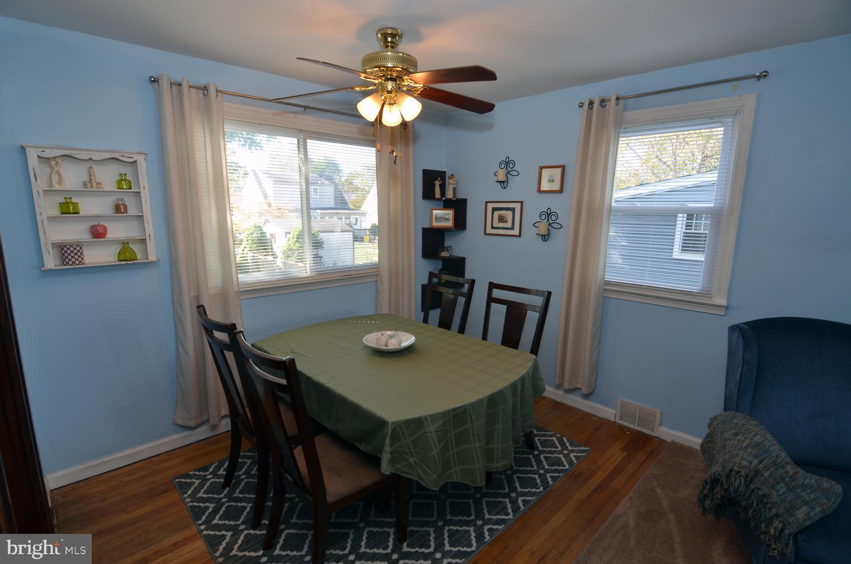 79 Baylor Road Hamilton, NJ 08610 - Photo 10 of 31 Dining Room