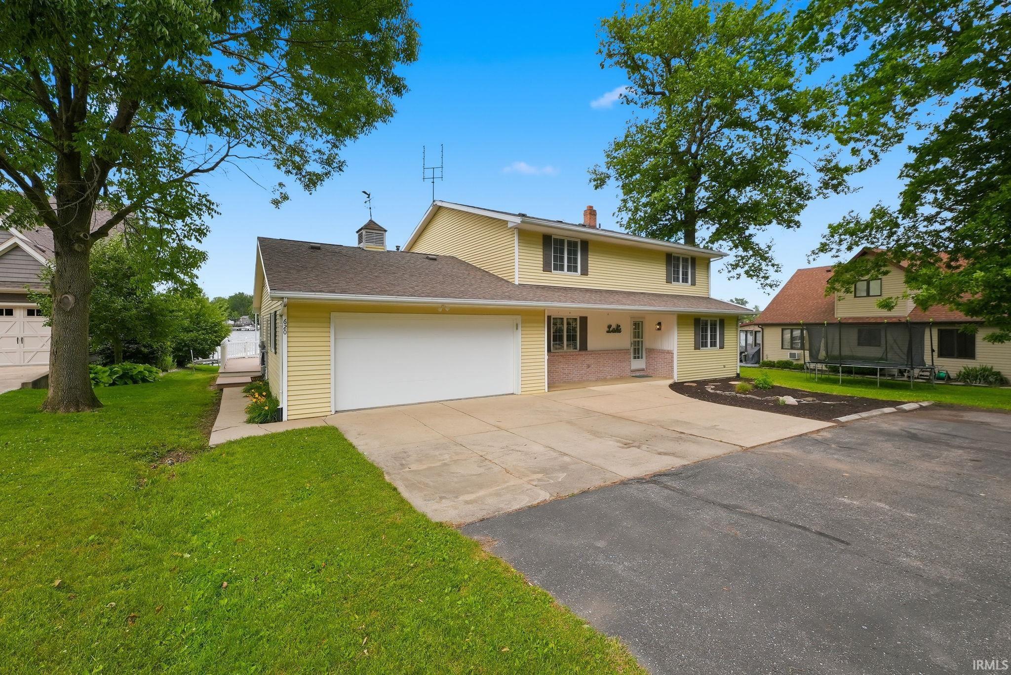 620 Lane 150 Hamilton, IN 46742 - Photo 2 of 50