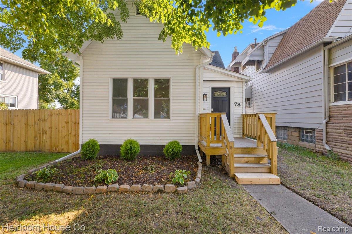 78 Batavia Street River Rouge, MI 48218 - Photo 26 of 35 02-78 Batavia St-2.jpg