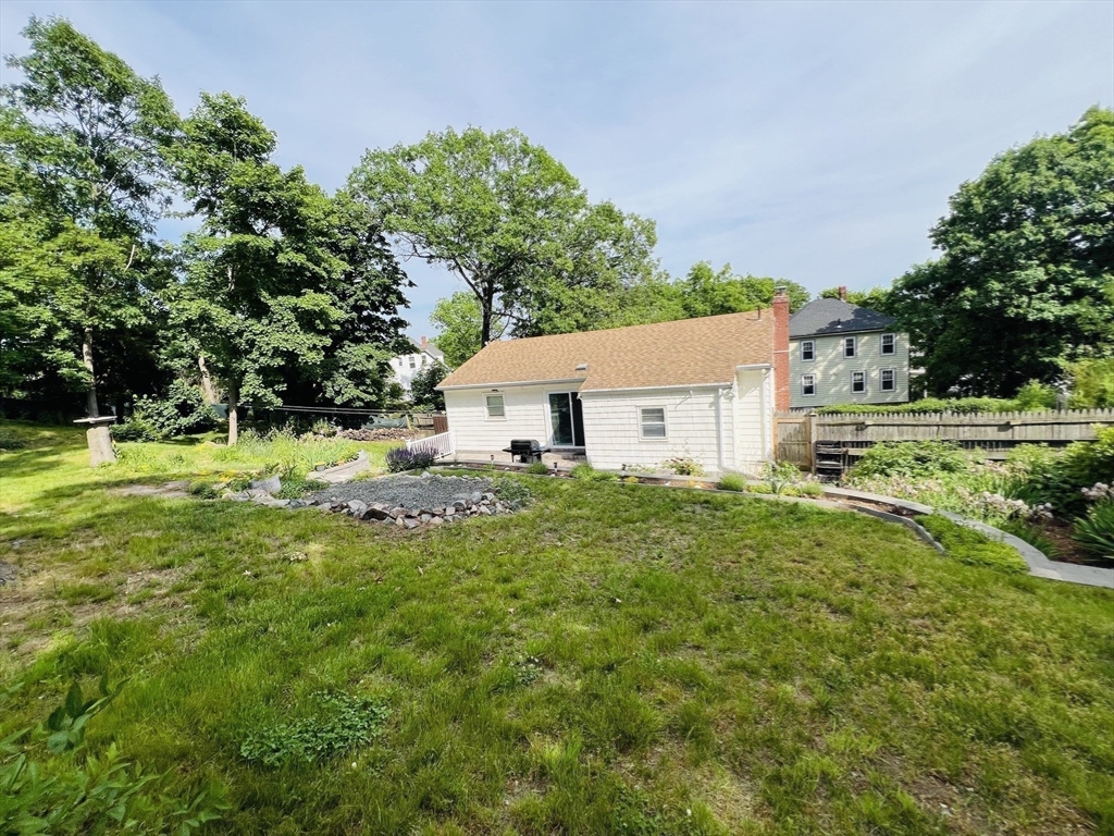16 Ridge Avenue Lynn, MA 01905 - Photo 19 of 28