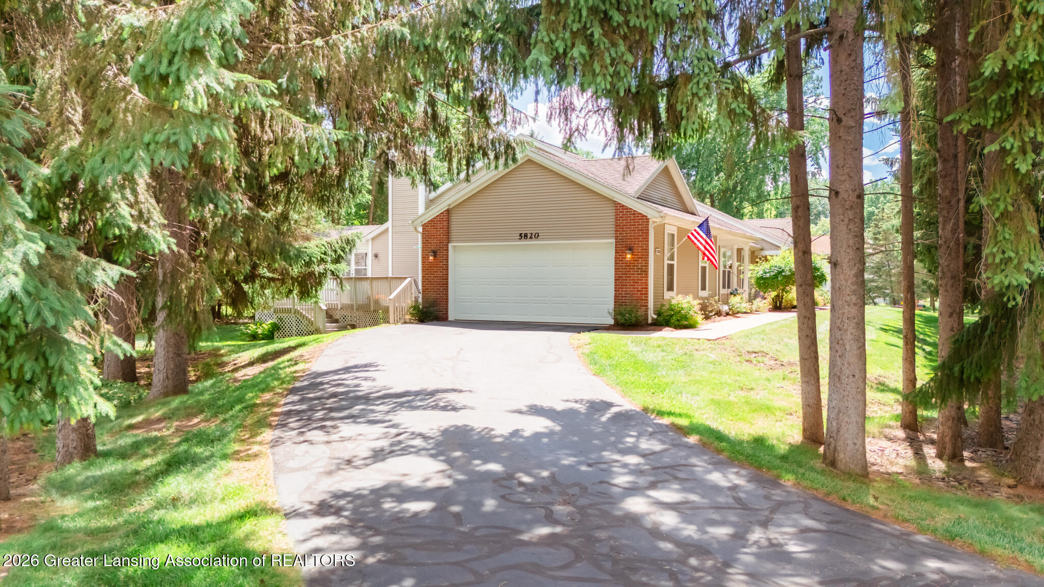 5820 Coleman Road East Lansing, MI 48823 - Photo 2 of 53