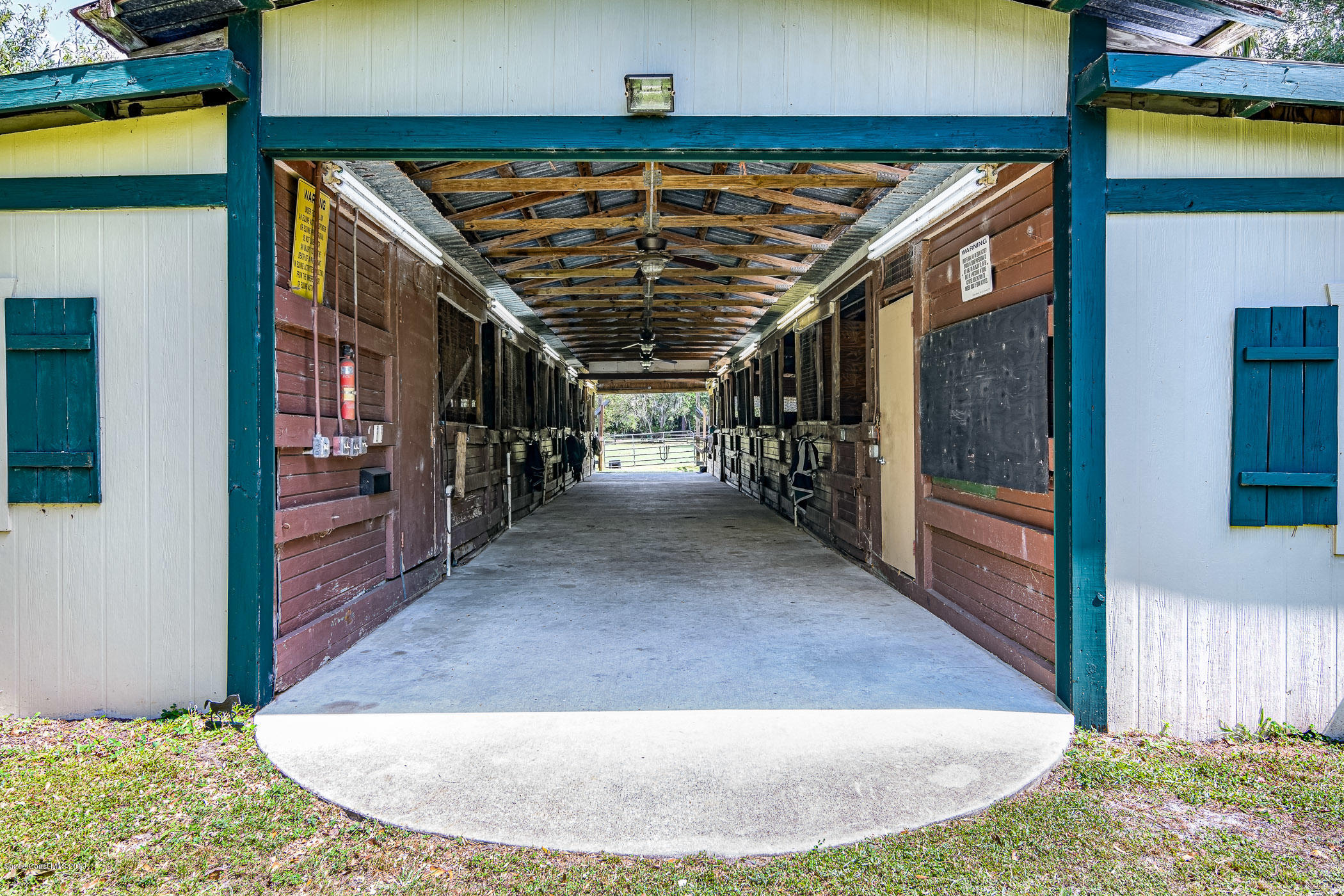 2160 Friday Road Cocoa, FL 32926 - Photo 4 of 73 Barn
