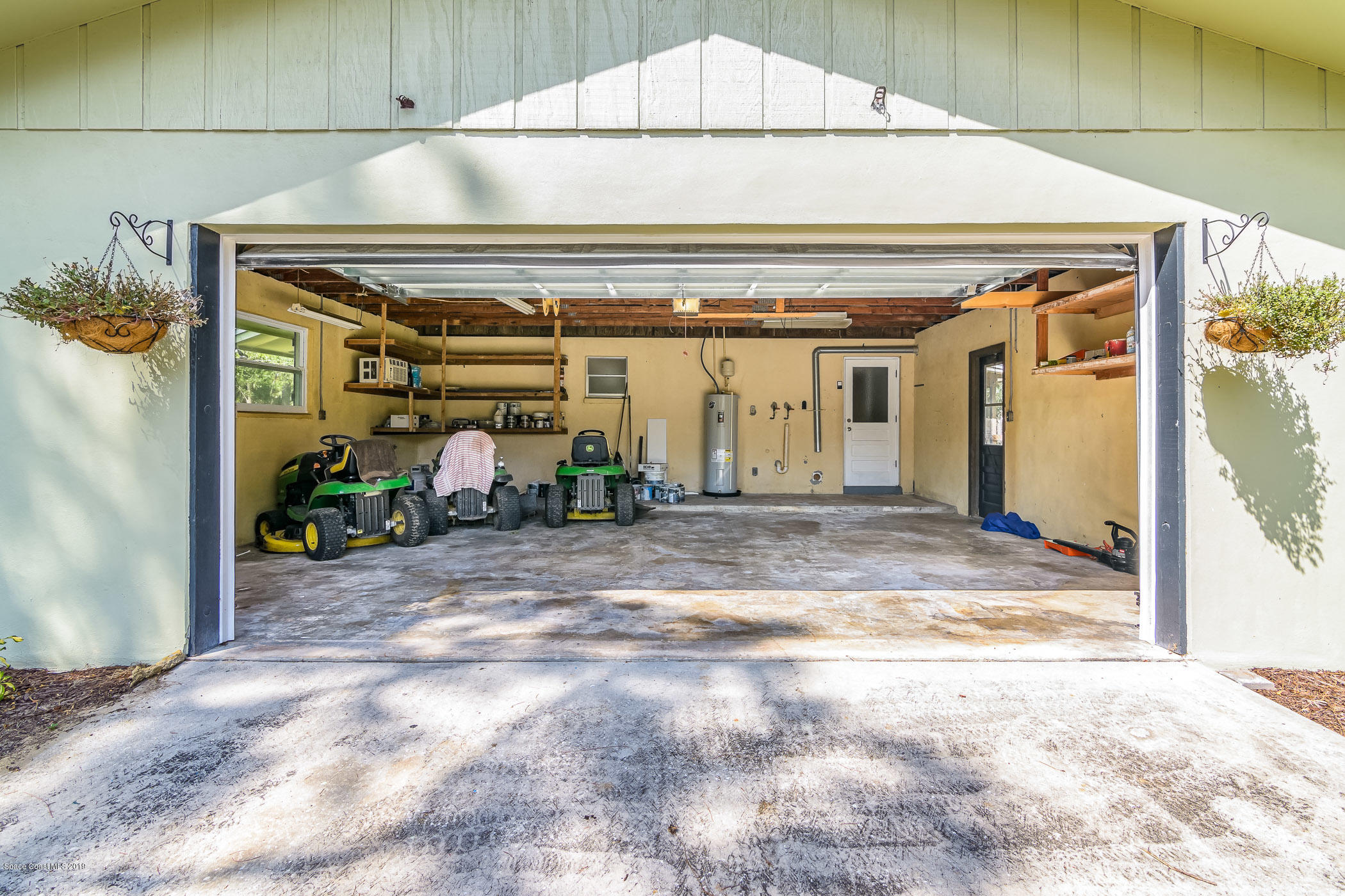 2160 Friday Road Cocoa, FL 32926 - Photo 33 of 73 Garage