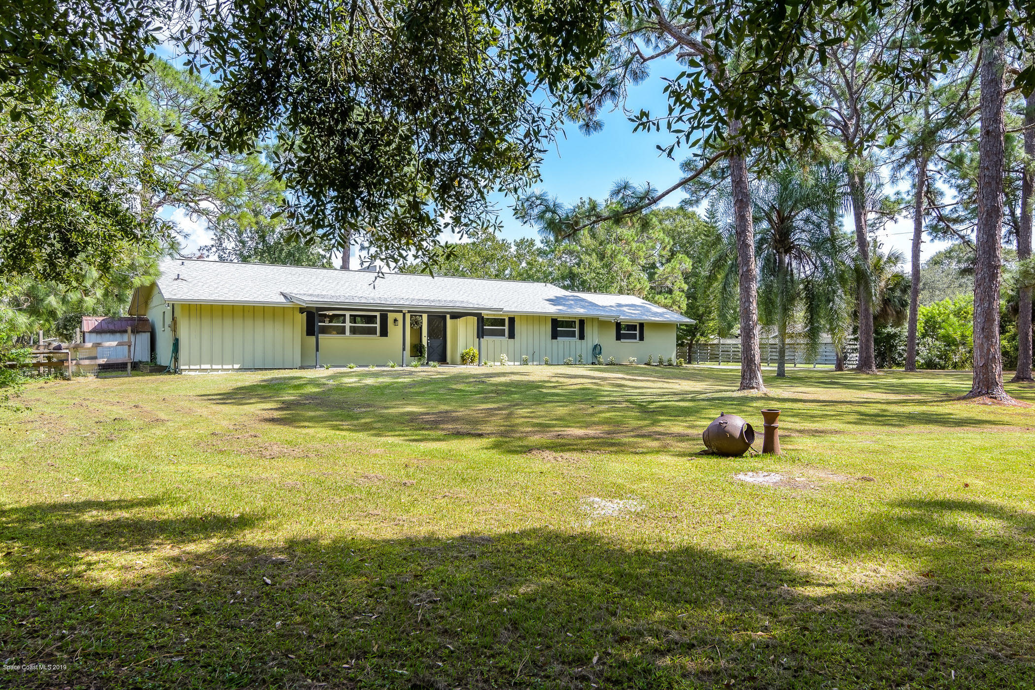 2160 Friday Road Cocoa, FL 32926 - Photo 57 of 73 Front of House