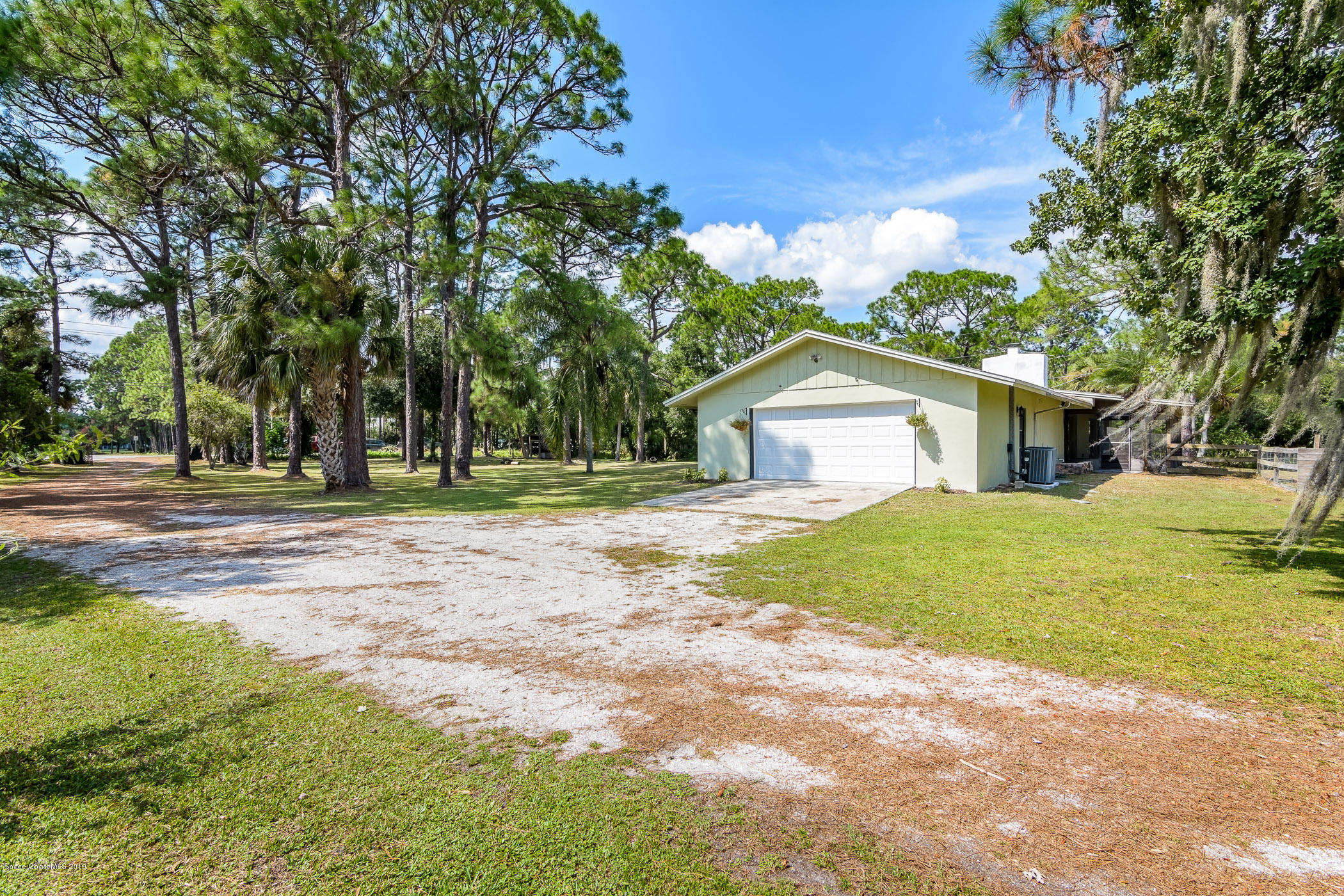 2160 Friday Road Cocoa, FL 32926 - Photo 60 of 73 Driveway & Garage