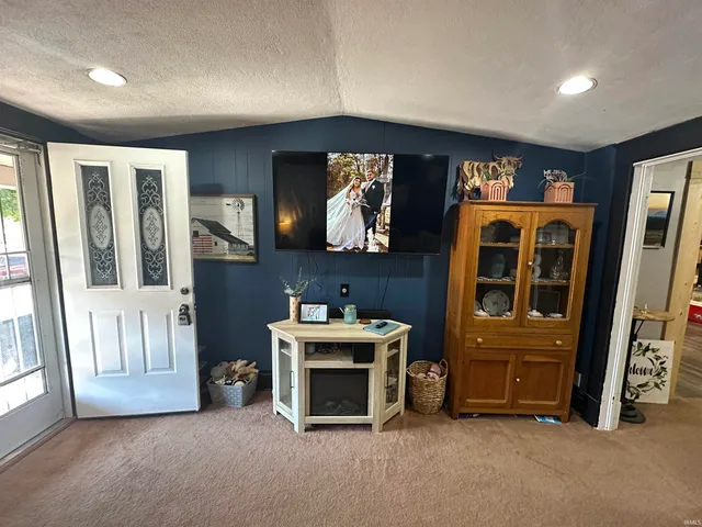 $199,900 | 2035 13th Street, Bedford, IN 47421