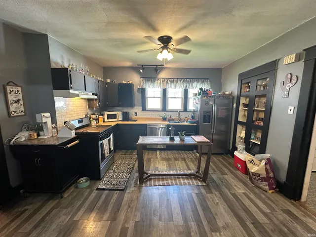 $199,900 | 2035 13th Street, Bedford, IN 47421