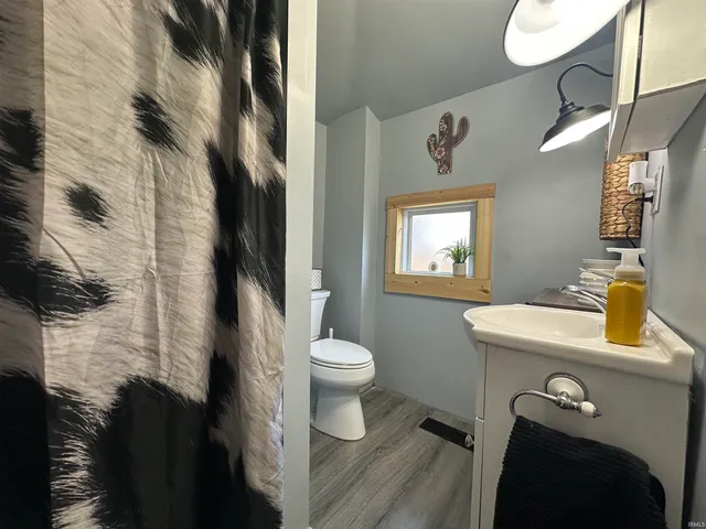 $199,900 | 2035 13th Street, Bedford, IN 47421