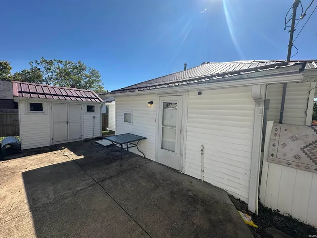 $199,900 | 2035 13th Street, Bedford, IN 47421