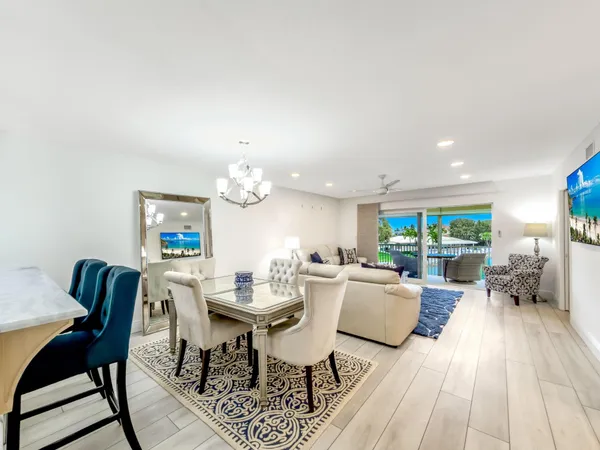 $329,000 | 2301 Northeast 36th Street, Unit 202, Lighthouse Point, FL 33064