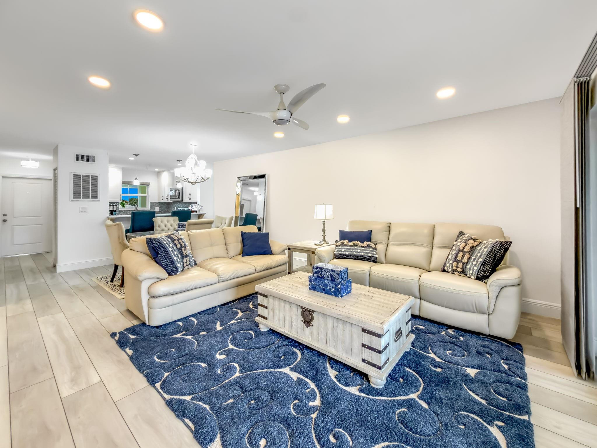 2301 Northeast 36th Street, Unit 202 Lighthouse Point, FL 33064 - Photo 27 of 45 Photo 27