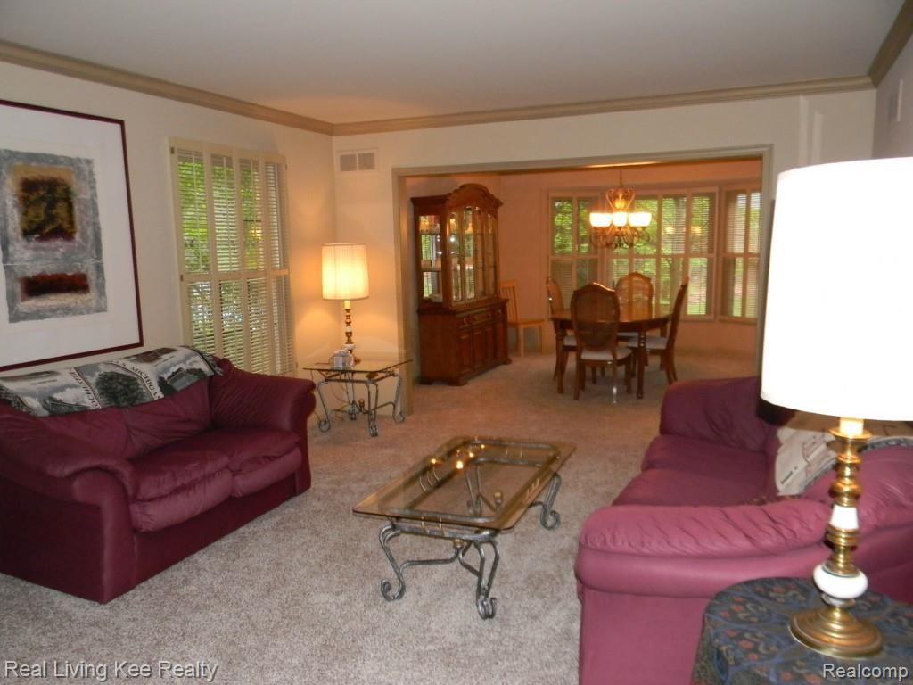 3717 Summit Ridge Drive Rochester, MI 48306 - Photo 37 of 64 DSCN7794.jpg